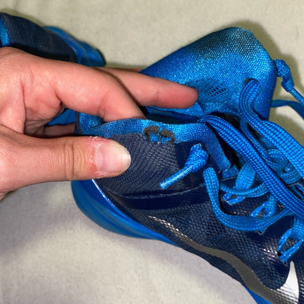 Nike Hyperdunks - Picture 4 of 4